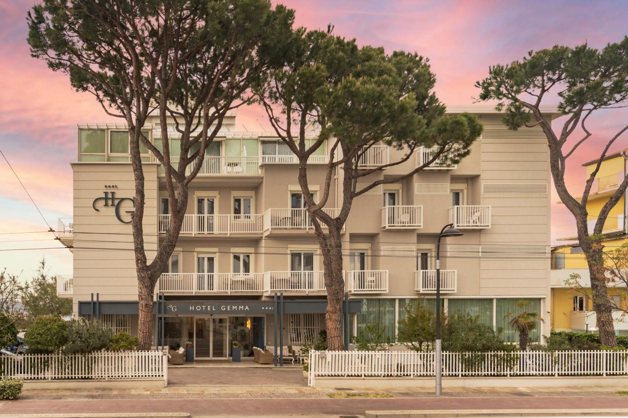 Hotel Gemma Riccione Buitenkant foto