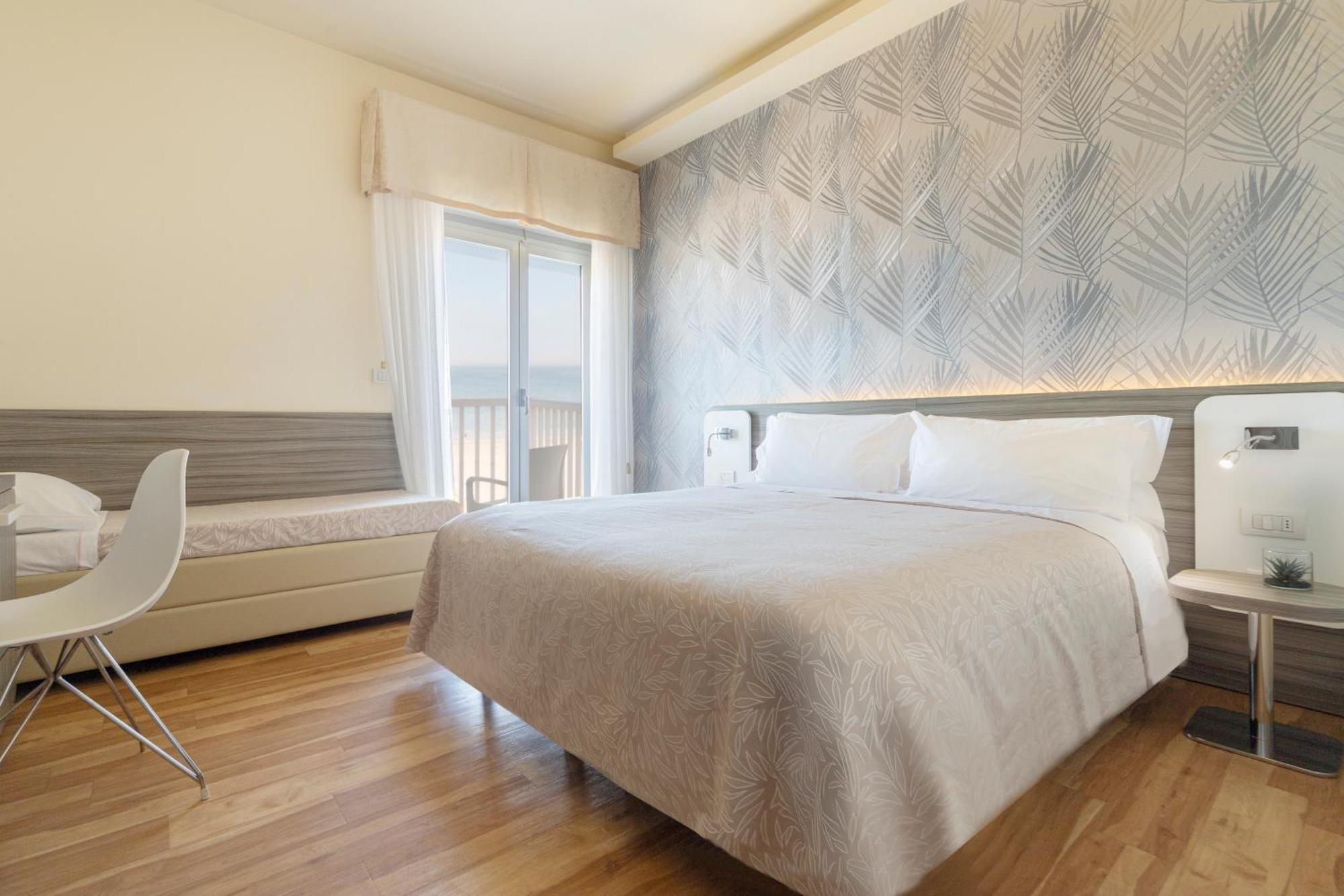 Hotel Gemma Riccione Buitenkant foto